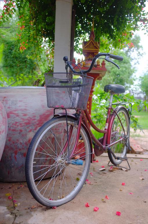 Отель Red House Koh Dach Экстерьер фото